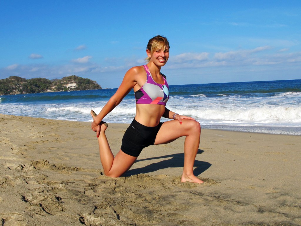 Runners lunge with quad stretch